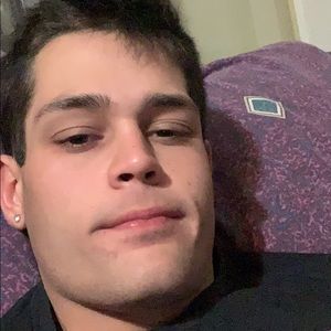 Meet your Posher, Evan